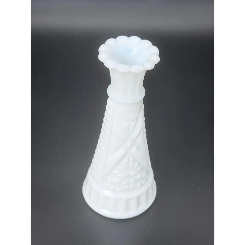 Vintage Hazel Atlas Milk Glass Starburst Bud Vase 6” Scalloped Rim MCM